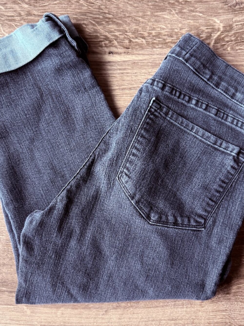 NYDJ Gray Denim Capri Jeans Size 10